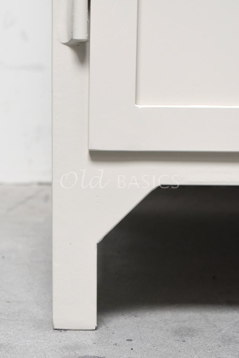Detail van Apothekerskast Demi Lovely Linen, 4 deuren